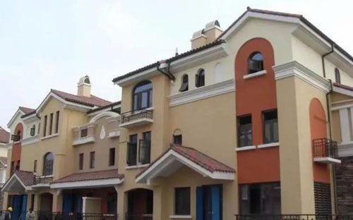 在農村小別墅用真石漆裝修外墻，效果圖美絕了